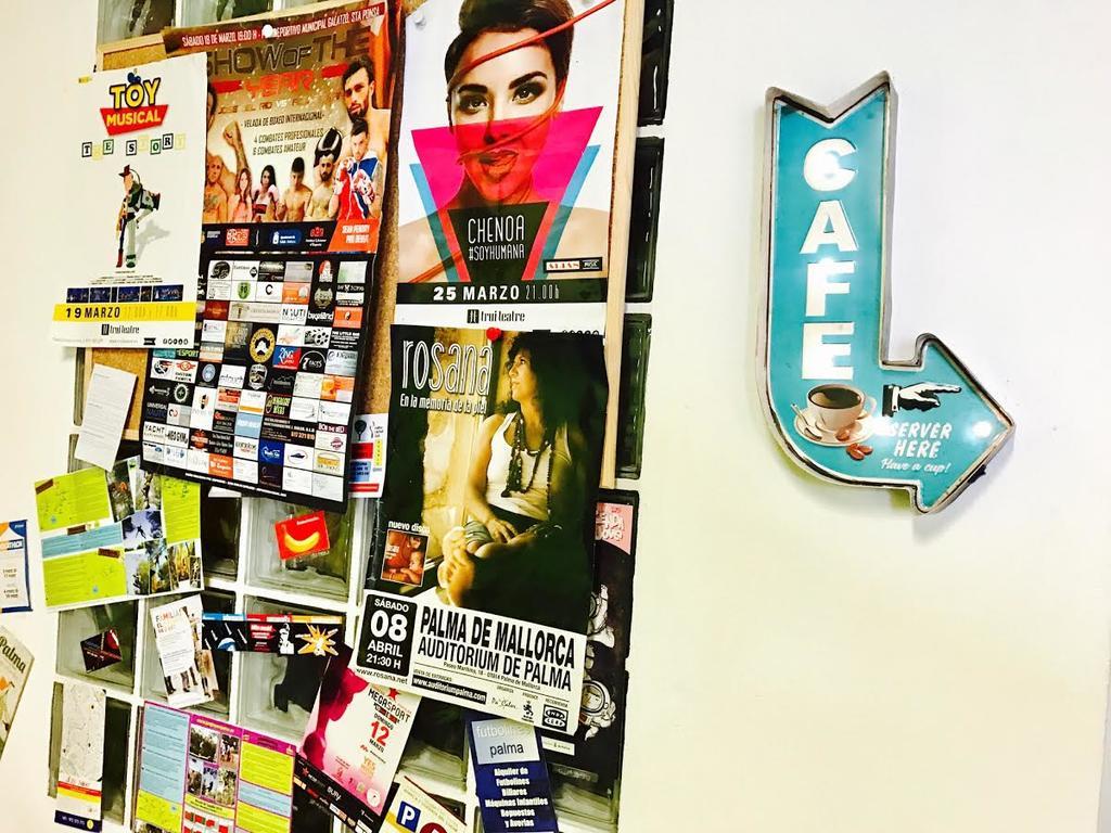 Albergue Juvenil New Age Hostel Palma de Mallorca Dış mekan fotoğraf